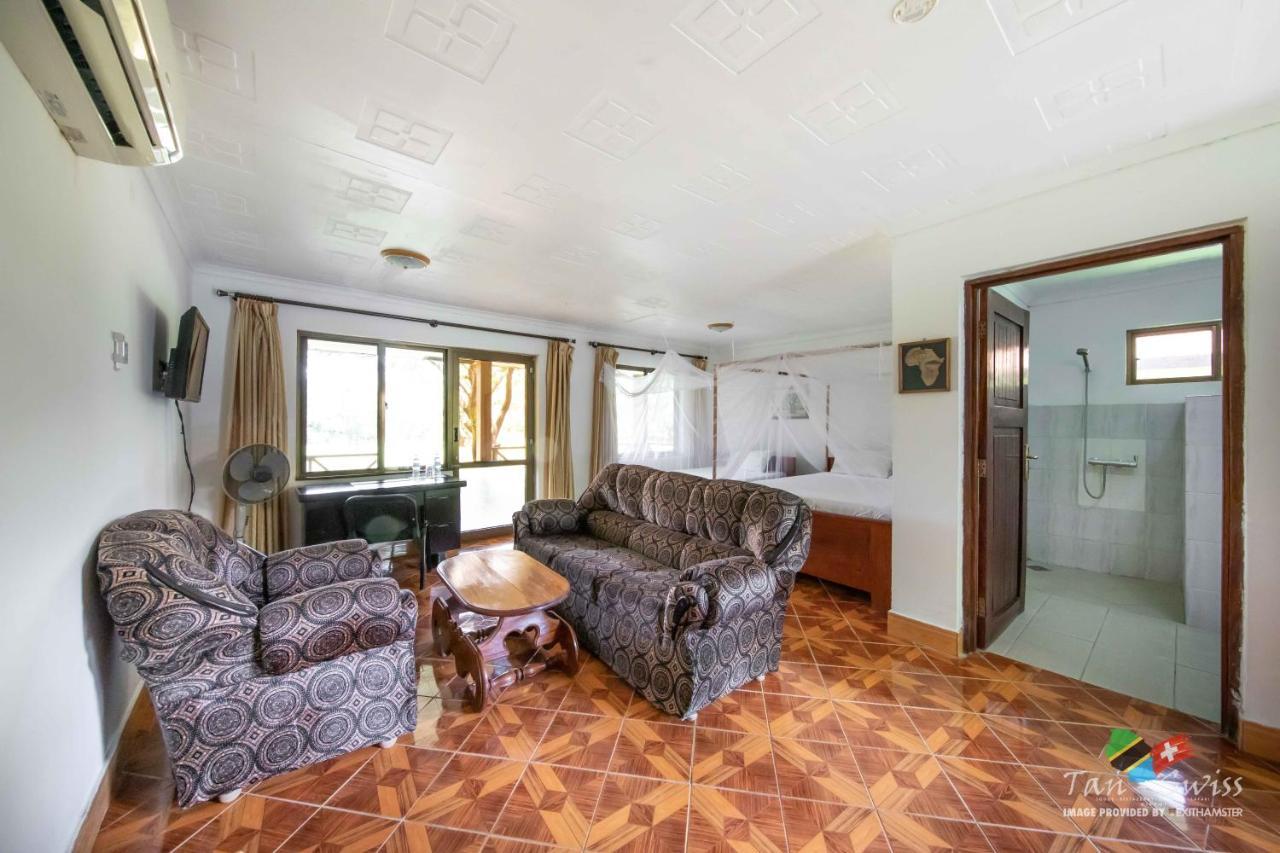Tan-Swiss Lodge Mikumi Dış mekan fotoğraf